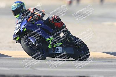 media/Sep-20-2025-Race Pace (Sat) [[d4e1b33f4d]]/Verified/Turn 2 (920am)/